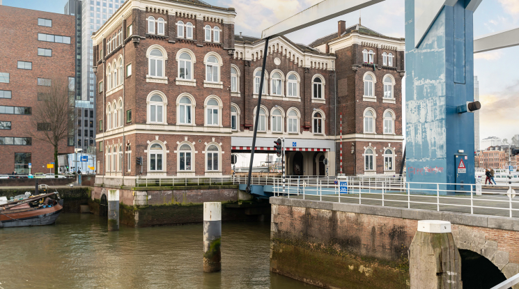 Rotterdam - Poortgebouw